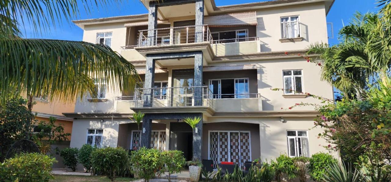 Appartment 4 Grand Baie Bagian luar foto